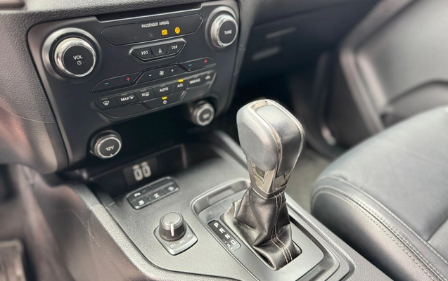 imagem-https://www.socarrao.com.br/sc-vehicle-images-prod/3907396/1789650926093-003_d071d9a50a1348a4531b6a0fc84140f9.jpeg