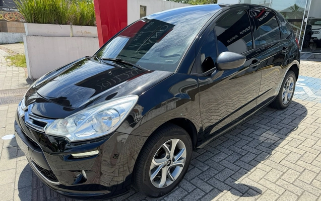 imagem-https://www.socarrao.com.br/sc-vehicle-images-prod/3907427/1789650974886-003_8bf872970eaaa40413fb930d2001cd93.jpeg