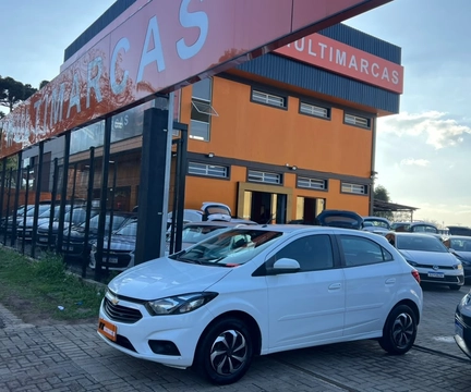 Chevrolet Onix 2017 Branco — foto 1 de 3
