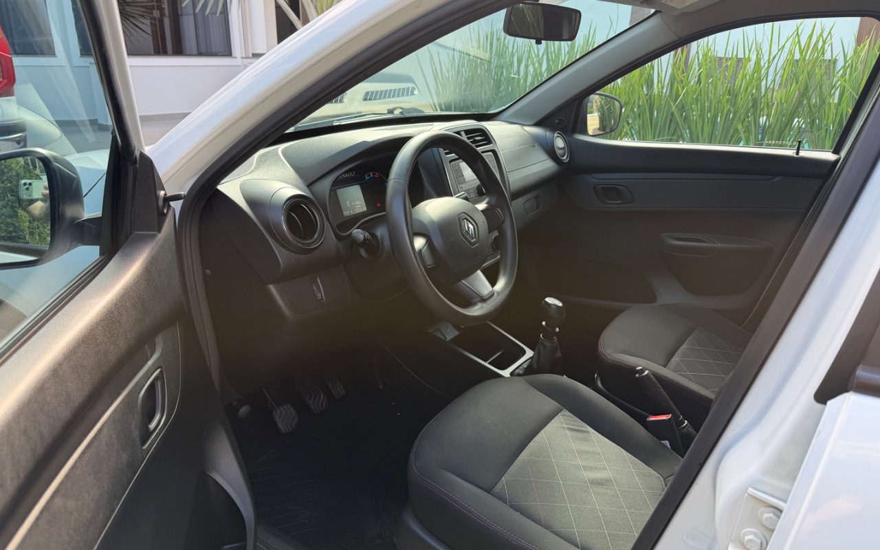 imagem-https://www.socarrao.com.br/sc-vehicle-images-prod/3907525/1789651546493-SU1HXzA2MTQuanBlZw.jpeg