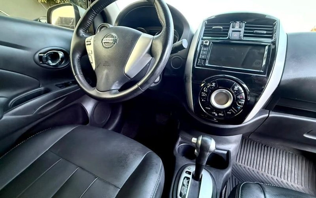 imagem-https://www.socarrao.com.br/sc-vehicle-images-prod/3907690/1789664304138-8482659_3_B_f4a43c7566.jpeg