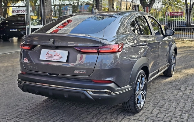 imagem-https://www.socarrao.com.br/sc-vehicle-images-prod/3907726/1789651637197-jl4TX8o8QQrHJf8zMHxIgYGDPkcWWdg2.jpg