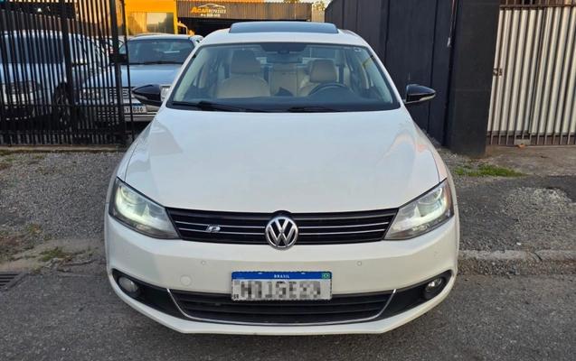 imagem-https://www.socarrao.com.br/sc-vehicle-images-prod/3907882/1789651809524-fkIhIu9SwaY7lMUqh39gqu3tFc5g6NOt.jpg