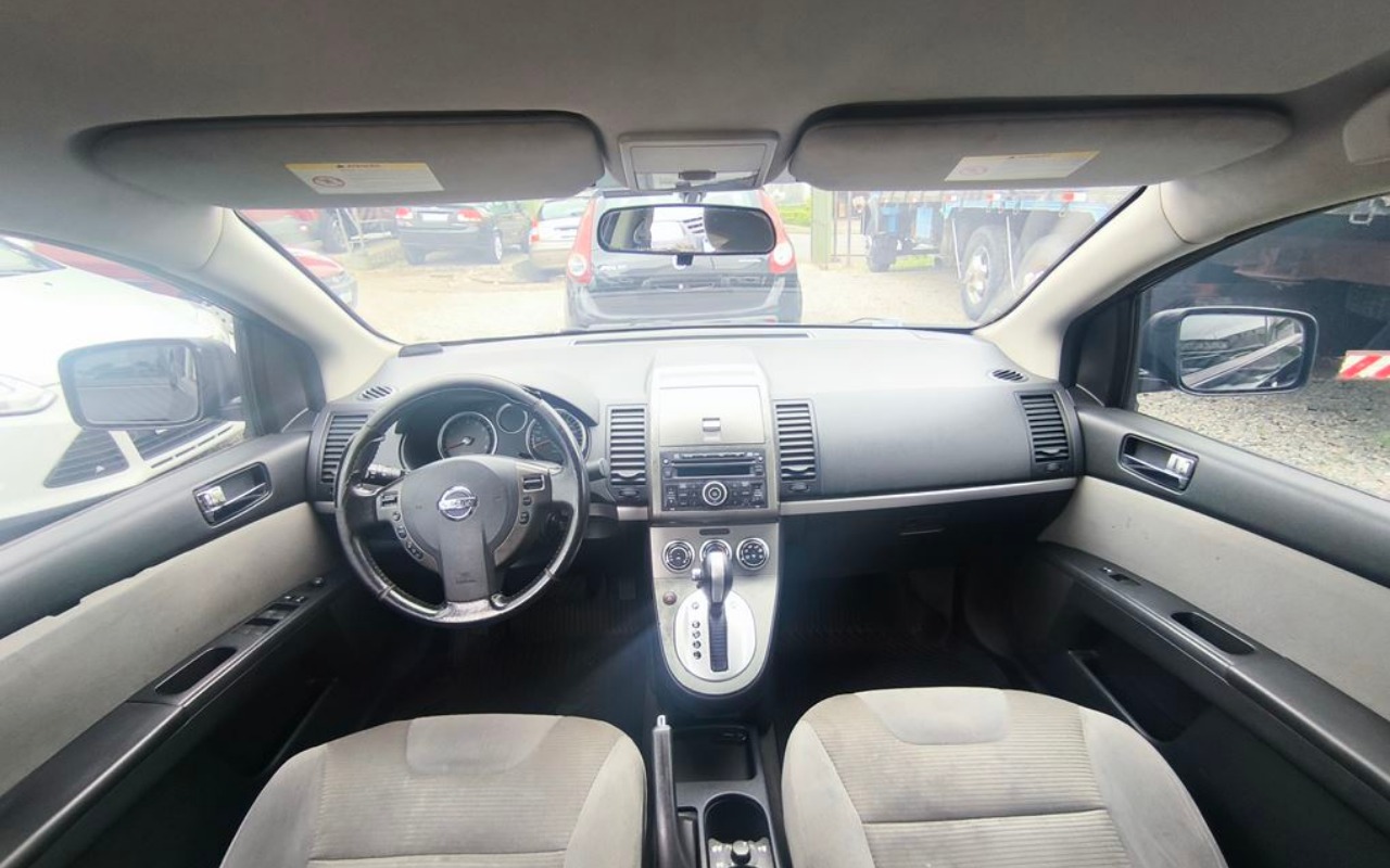 imagem-https://www.socarrao.com.br/sc-vehicle-images-prod/3907937/1789746355413-SU1HXzIwMjYwOTE3XzEzMzQxNyAoQ29weSkuanBn.jpg