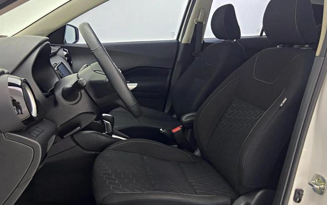 imagem-https://www.socarrao.com.br/sc-vehicle-images-prod/3907939/1789651881415-8477676_9_B_190baa3e9c.jpeg