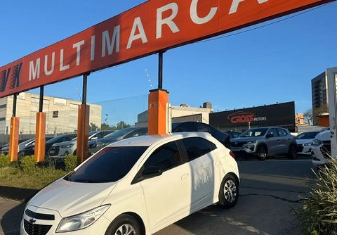 Chevrolet Onix 2018 Branco — foto 1 de 3