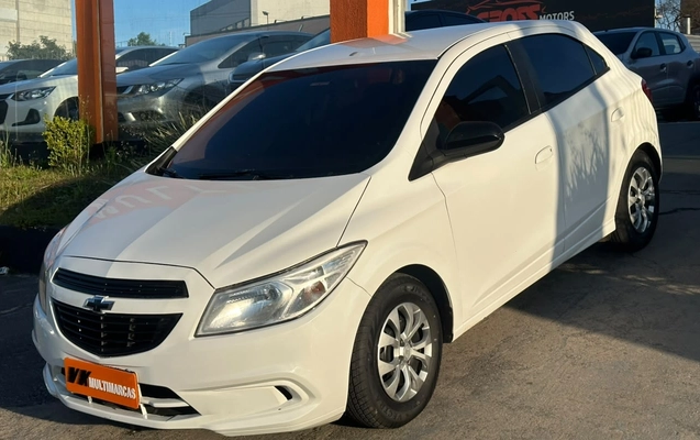 imagem-https://www.socarrao.com.br/sc-vehicle-images-prod/3908054/1789652165670-V2hhdHNBcHAgSW1hZ2UgMjAyNi0wOS0xNiBhdCAxNy40Ny40Mi5qcGVn.jpeg