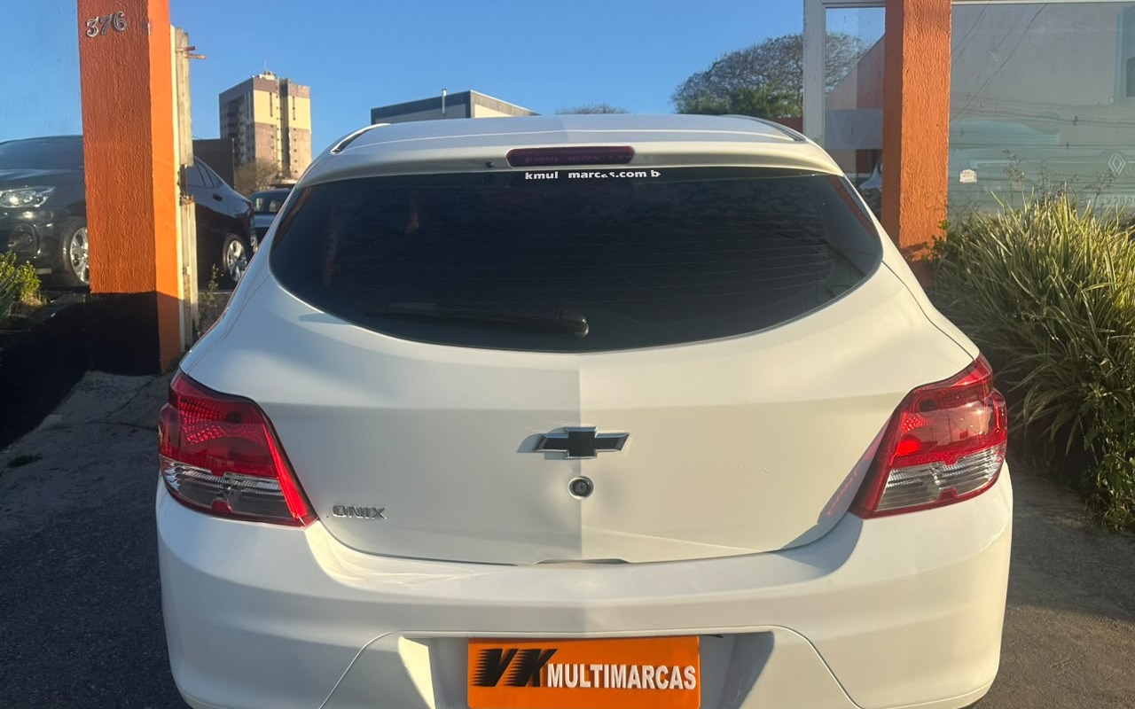 imagem-https://www.socarrao.com.br/sc-vehicle-images-prod/3908054/1789652166273-V2hhdHNBcHAgSW1hZ2UgMjAyNi0wOS0xNiBhdCAxNy40Ny41MiAoMSkuanBlZw.jpeg