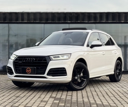 Audi Q5 2020 Branco — foto 1 de 3