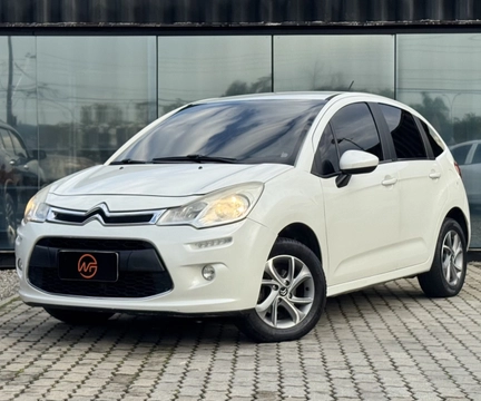 Citroën C3 2015 Branco — foto 1 de 3