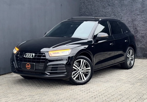 Audi Q5 2020 Preto — foto 1 de 3