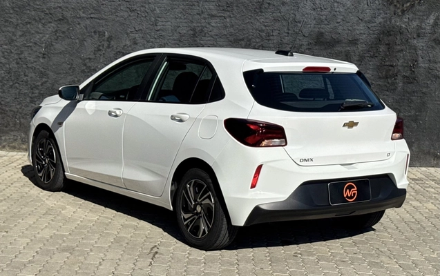 imagem-https://www.socarrao.com.br/sc-vehicle-images-prod/3908071/1789652222381-2_124416.jpg