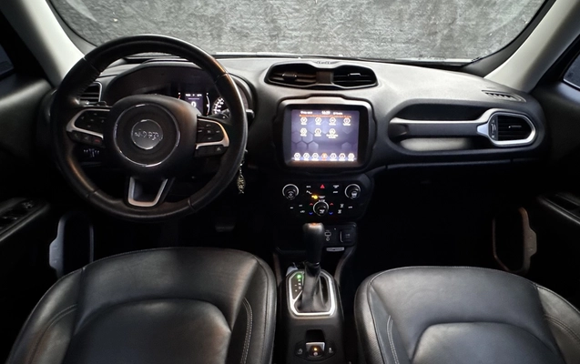 imagem-https://www.socarrao.com.br/sc-vehicle-images-prod/3908087/1789652226523-2_091202.jpg