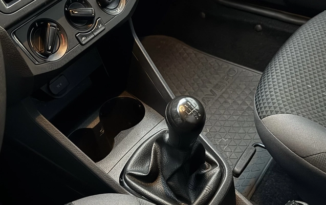 imagem-https://www.socarrao.com.br/sc-vehicle-images-prod/3908088/1789652226914-1_051738.jpg