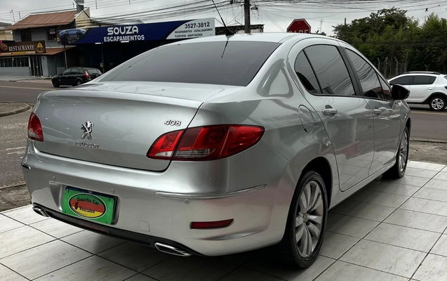 imagem-https://www.socarrao.com.br/sc-vehicle-images-prod/3908097/1789738480471-NzlmY2RhNzktNGUyZS00YzVhLWJkZDktYTkzMTQ1ZDNlODg1LmpwZw.jpg