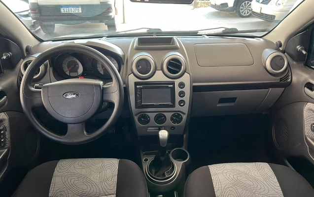 imagem-https://www.socarrao.com.br/sc-vehicle-images-prod/3908171/1789652391481-gb-aa73d87.jpg