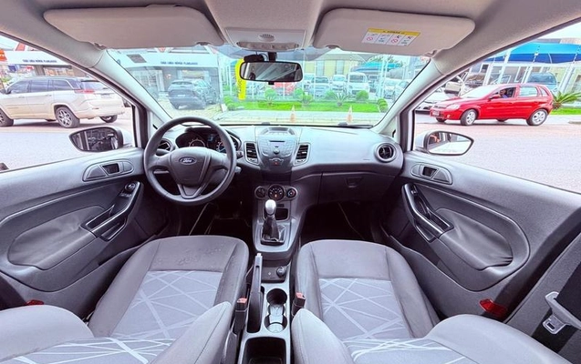 imagem-https://www.socarrao.com.br/sc-vehicle-images-prod/3908207/1790166473606-8444691_1_B_8d5f71f687.jpeg