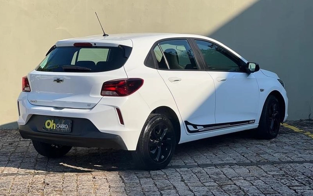 imagem-https://www.socarrao.com.br/sc-vehicle-images-prod/3908225/1789652471651-8440816_10_B_e646b69f46.jpeg