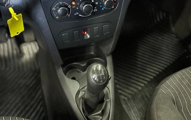 imagem-https://www.socarrao.com.br/sc-vehicle-images-prod/3908371/1789652633661-8479034_4_B_8ba2a844de.jpeg