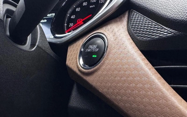 imagem-https://www.socarrao.com.br/sc-vehicle-images-prod/3908372/1789652639018-8449939_13_B_e9fd0a6158.jpeg