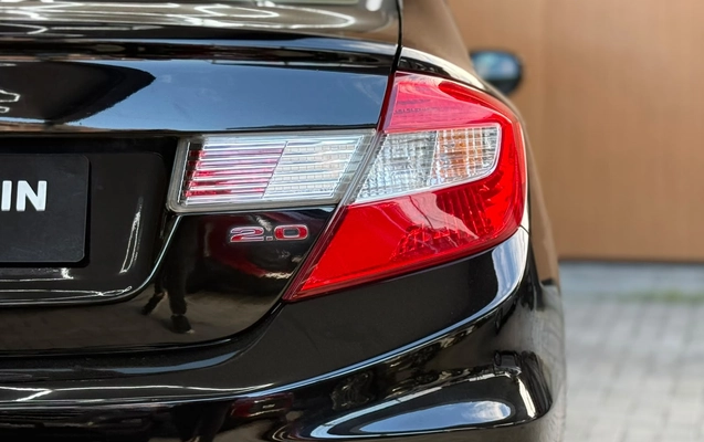 imagem-https://www.socarrao.com.br/sc-vehicle-images-prod/3908415/1789652750058-003_35438ee27adcf8c39c22f5931055ce69.jpeg