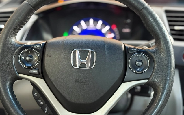 imagem-https://www.socarrao.com.br/sc-vehicle-images-prod/3908415/1789652750069-003_caad43f87dd31eb205a2b3df4c564969.jpeg