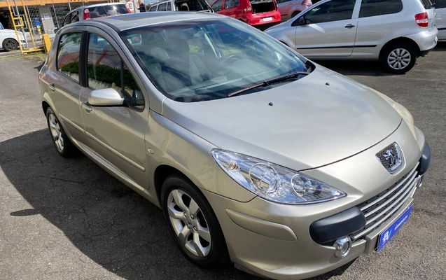 imagem-https://www.socarrao.com.br/sc-vehicle-images-prod/3908435/1789654516361-SU1HXzEzNzcuanBlZw.jpeg
