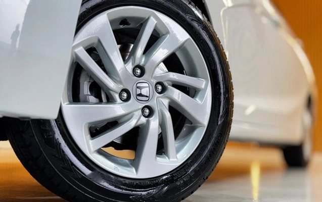 imagem-https://www.socarrao.com.br/sc-vehicle-images-prod/3908468/1789652884012-8440149_3_B_f03dc7657b.jpeg
