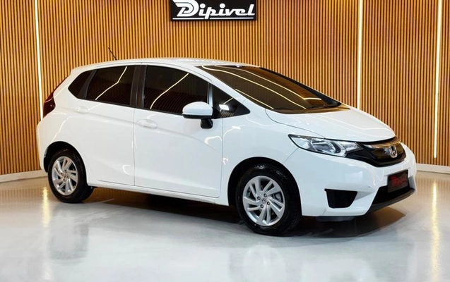 imagem-https://www.socarrao.com.br/sc-vehicle-images-prod/3908468/1789652884014-8440149_4_B_c102cb972a.jpeg