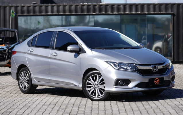 imagem-https://www.socarrao.com.br/sc-vehicle-images-prod/3908472/1789652900360-1_045159.jpg