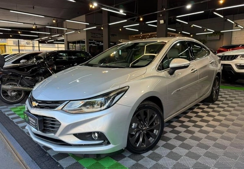 Chevrolet Cruze 2017 Prata — foto 1 de 3