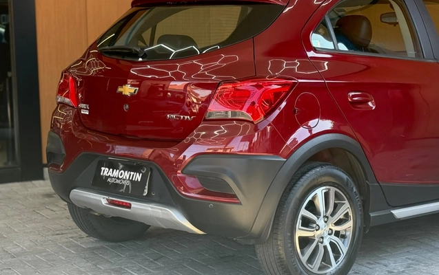 imagem-https://www.socarrao.com.br/sc-vehicle-images-prod/3908490/1789653053596-003_843306644314c9c9b57323062c97a3dc.jpeg