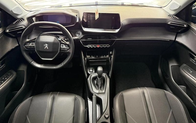 imagem-https://www.socarrao.com.br/sc-vehicle-images-prod/3908540/1789663644257-8430745_8_B_60891d42c5.jpeg