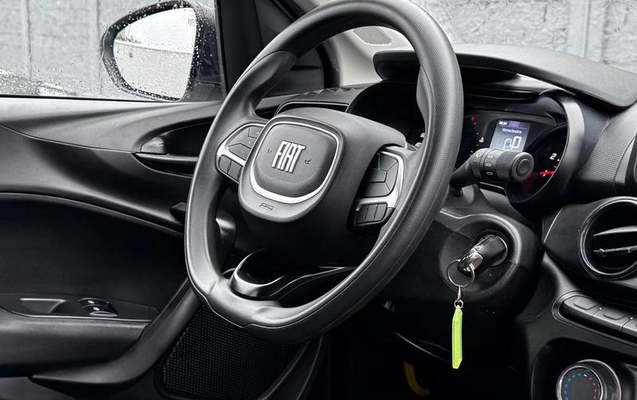 imagem-https://www.socarrao.com.br/sc-vehicle-images-prod/3908789/1789653544203-8468639_7_B_92d3bc0062.jpeg