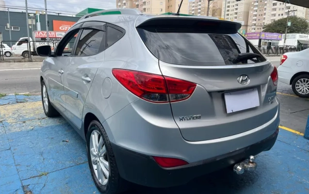 imagem-https://www.socarrao.com.br/sc-vehicle-images-prod/3908839/1789653640775-8af5c10e-93fe-4704-8f67-9eef69f3ca55.webp
