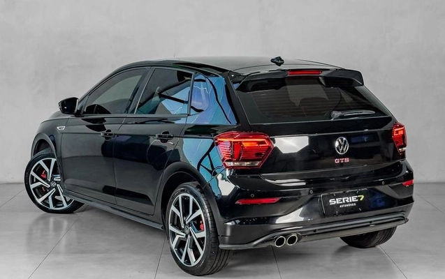 imagem-https://www.socarrao.com.br/sc-vehicle-images-prod/3908874/1789653725310-8483999_7_B_17148edf20.jpeg