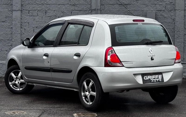 imagem-https://www.socarrao.com.br/sc-vehicle-images-prod/3908916/1789653867768-8449914_5_B_10c34c10c5.jpeg