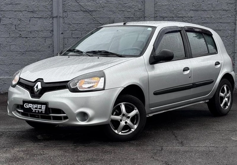 Renault Clio 2015 Prata — foto 1 de 3