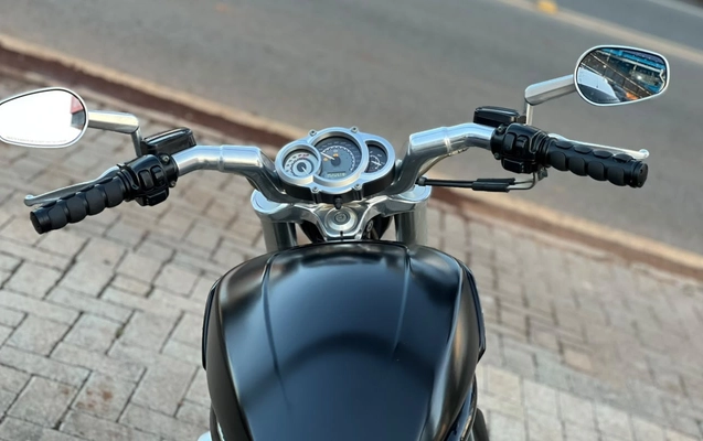 imagem-https://www.socarrao.com.br/sc-vehicle-images-prod/3908996/1789653994396-V2hhdHNBcHAgSW1hZ2UgMjAyNi0wOS0xNiBhdCAxOC4wOC4xNyAoMikuanBlZw.jpeg