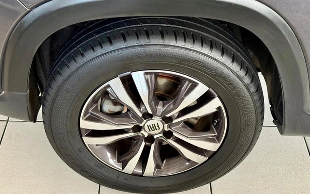 imagem-https://www.socarrao.com.br/sc-vehicle-images-prod/3909061/1789654133723-8464522_17_B_1746e7e54f.jpeg