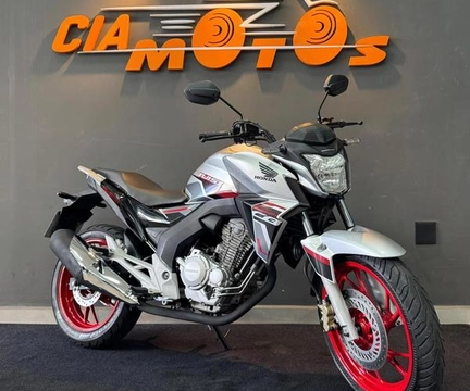 Honda CBX 250 TWISTER 2021 Prata — foto 1 de 3