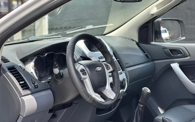 imagem-https://www.socarrao.com.br/sc-vehicle-images-prod/3909178/1789656237394-7915181_5_B_5f062fc8a1.jpeg