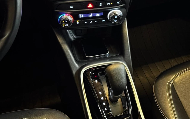 imagem-https://www.socarrao.com.br/sc-vehicle-images-prod/3909263/1789755852604-0b85de456f3d42a9b63308765aa67123_1786559433336.jpg