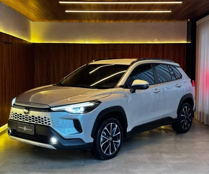 Toyota Corolla Cross 2025 Prata — foto 1 de 3