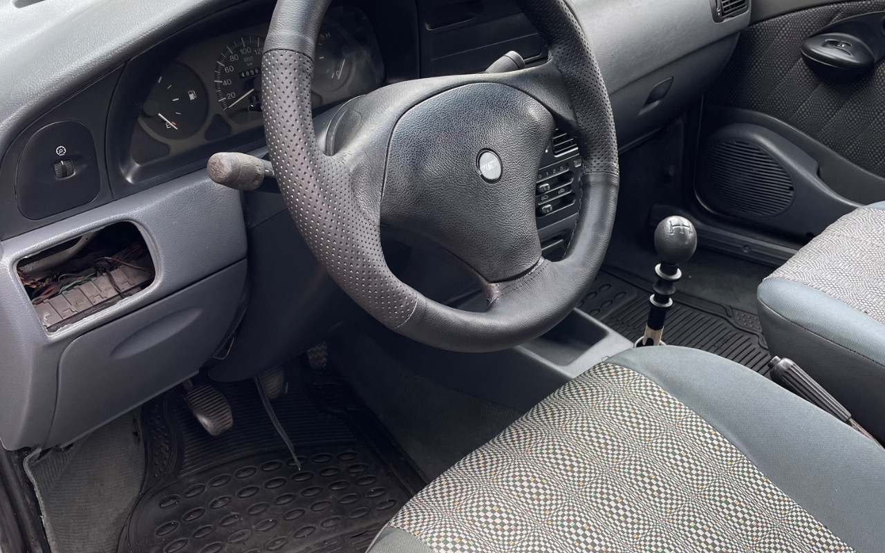 imagem-https://www.socarrao.com.br/sc-vehicle-images-prod/3909273/1789657904361-SU1HXzYzNTMuanBlZw.jpeg