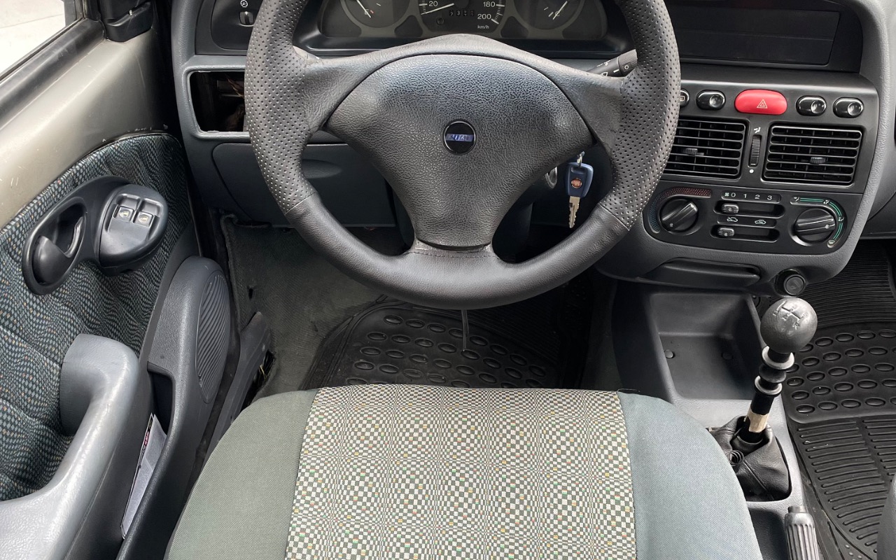 imagem-https://www.socarrao.com.br/sc-vehicle-images-prod/3909273/1789657904690-SU1HXzYzNTYuanBlZw.jpeg
