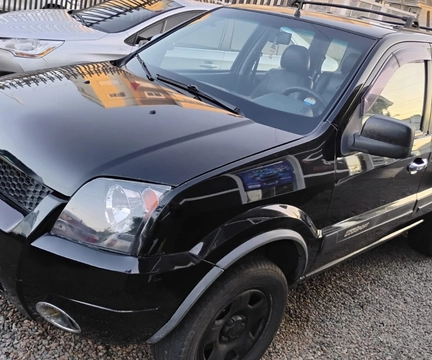 Ford EcoSport 2004 Preto — foto 1 de 3