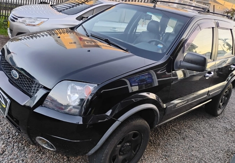 Ford EcoSport 2004 Preto — foto 1 de 3
