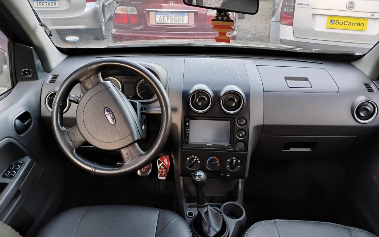 imagem-https://www.socarrao.com.br/sc-vehicle-images-prod/3909411/1789654753879-V2hhdHNBcHAgSW1hZ2UgMjAyNi0wOS0xNiBhdCAxNy41OS41OSAoMykuanBlZw.jpeg