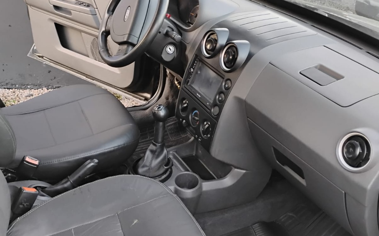 imagem-https://www.socarrao.com.br/sc-vehicle-images-prod/3909411/1789654754012-V2hhdHNBcHAgSW1hZ2UgMjAyNi0wOS0xNiBhdCAxNy41OS41NS5qcGVn.jpeg